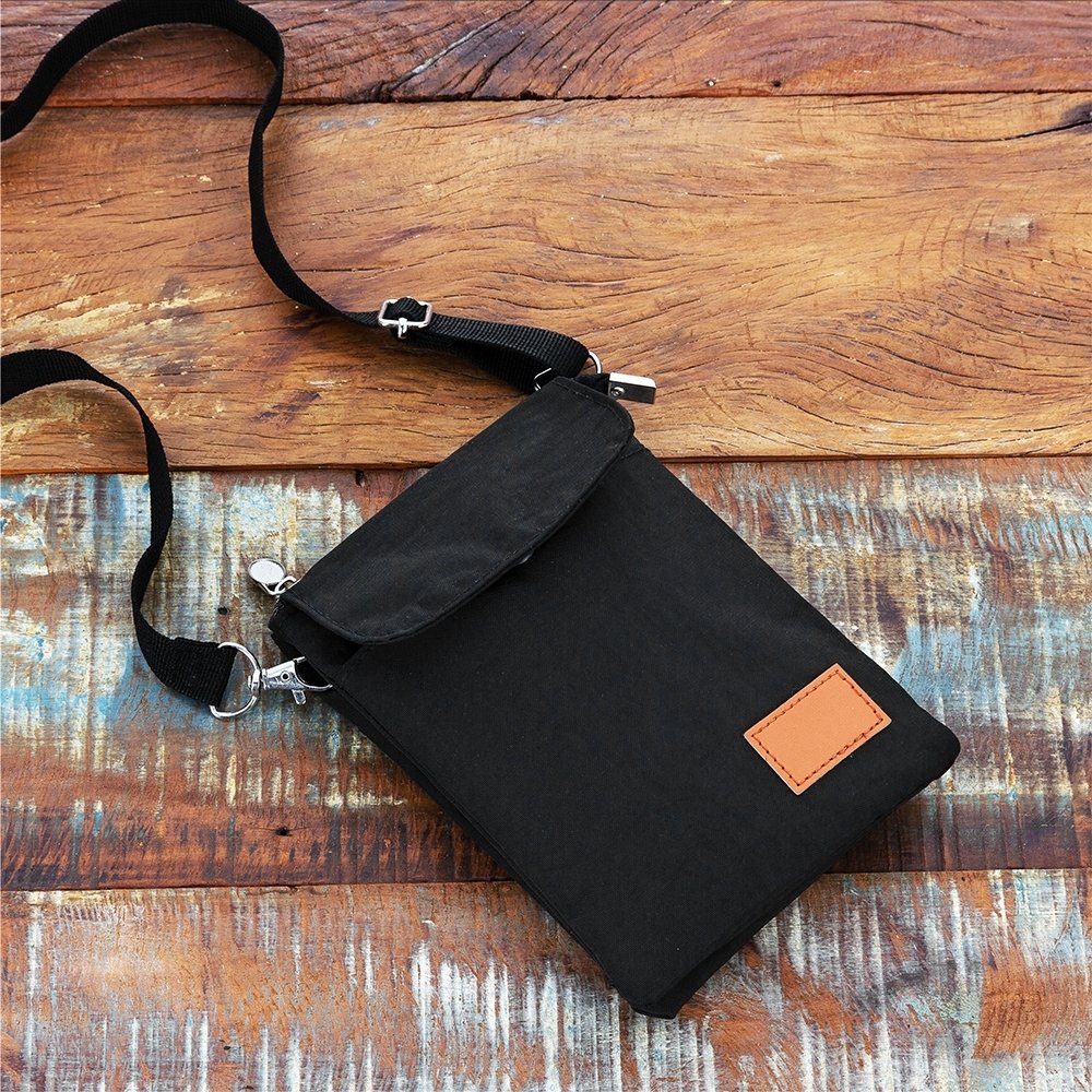 Mini Bolsa Transversal de Nylon 1 litro. - Imagem 6