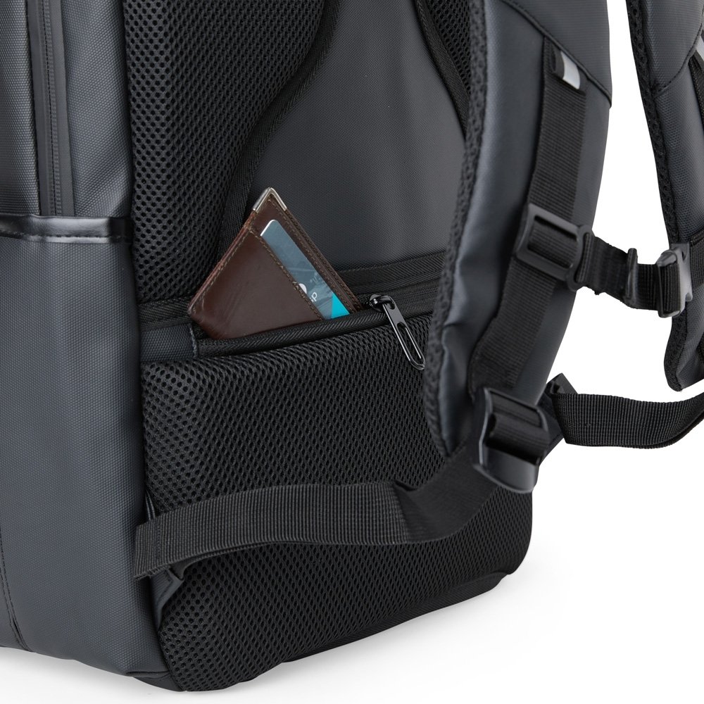 Mochila Couro Sintético USB 26 Litros. - Imagem 7
